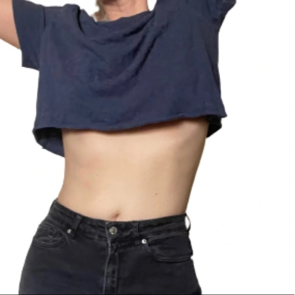 Custom cropped Gap french navy blue t shirt minimalist basic top - Picture 4 of 8